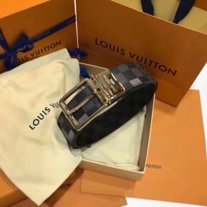 Louis Vuitton Men's belt ASS680057