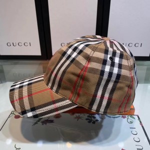 Burberry Men's hat ASS680186