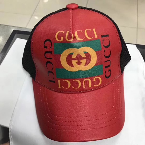 Gucci Men's hat ASS680198