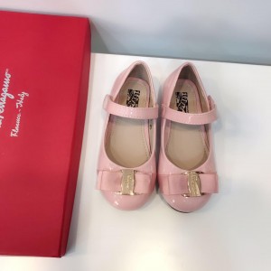 Ferragamo Mini Varina BS01055