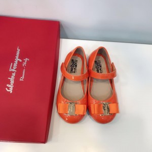 Ferragamo Mini Varina BS01056