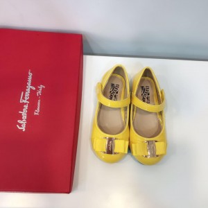 Ferragamo Mini Varina BS01058