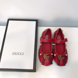 Gucci Children's patent leather Perfect Quality ballet flat with Gucci stripe BS01072