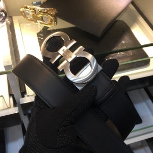 Silver buckle Ferragamo buckle belt ASS02169