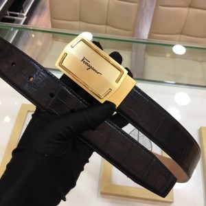 Ferragamo Rectangular Gold buckle belt ASS02267