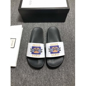 High Quality Gucci slide sandal with white rubber and GG design GO_GC039