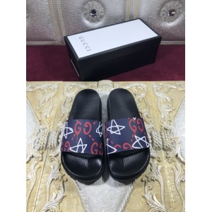 High Quality Gucci Black Rubber slide sandal With Stars GO_GC002