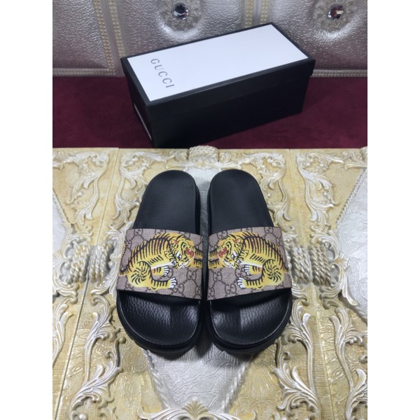 High Quality Gucci Black Rubber slide sandal With Tigers GO_GC004