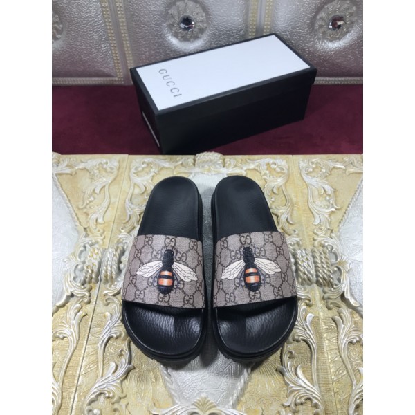 High Quality Gucci Black Rubber slide sandal With Bee GO_GC006