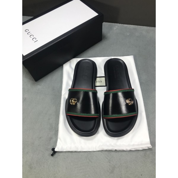 High Quality Gucci Black Leather slide sandal With GG GO_GC022