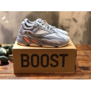 Adidas Yeezy Boost 700 V2 Salt Sneaker JP02447