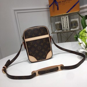 Louis Vuitton Luxury MINI M45266 LV04BM003