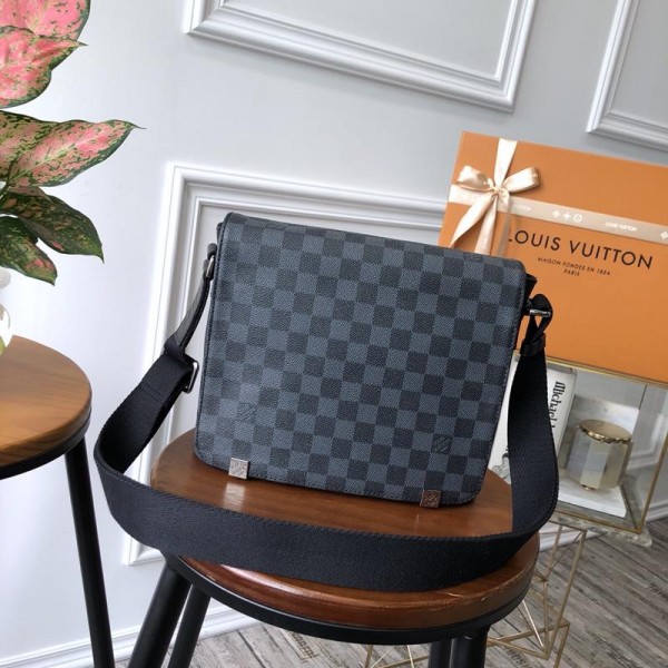 Louis Vuitton Luxury N41028 DISTRICT TOTEBAG LV04BM010