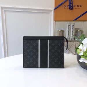 Louis Vuitton Luxury POCHETTE VOYAGE LV04WM001