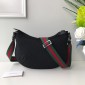 Replica Gucci Perfect Quality black thin sling bag GC06BM004