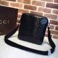 Replica Gucci Perfect Quality black glossy messenger bag GC06BM143