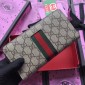 Replica Gucci Perfect Quality brown zipped wallet GC07WM014