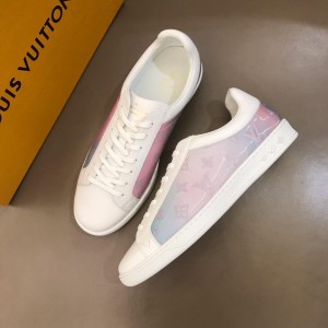 Louis Vuitton Perfect Quality Sneakers White and rainbow tones in Monogram fabric and white sole MS021024