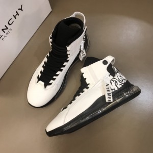 Givenchy High Quality Sneakers white and black Transparent sole with black printed heel MS021056