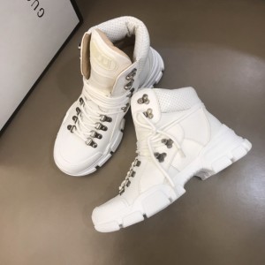 Gucci High-top High Quality Sneakers White and white rubber soles  MS021072