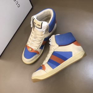 Gucci High-to High Quality Sneakers Beige and blue canvas and beige rubber soles MS021078