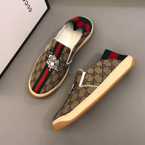 Gucci Perfect Quality Sneakers Brown and Disney Piggy with Beige Sole MS02713