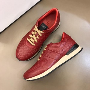 Gucci Perfect Quality Sneakers Red and GG engraving with white sole MS02722