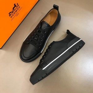 Hermes Perfect Quality Sneakers Black and Black rubber sole with /Black tongue MS02731