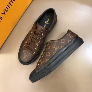 Louis Vuitton Perfect Quality Sneakers Brown and Monogram print with black sole MS02844