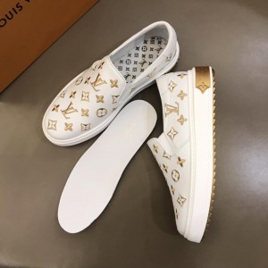 Louis Vuitton Fashion Sneakers White and Gold Monogram Embroidery with White Sole MS02852