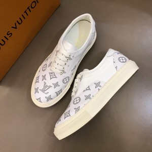 Louis Vuitton Fashion Sneakers White and Monogram Flower print and white sole MS02885