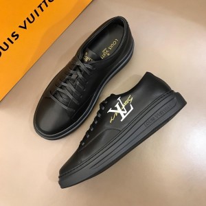 Louis Vuitton Fashion Sneakers Black and LV print and black sole MS02891