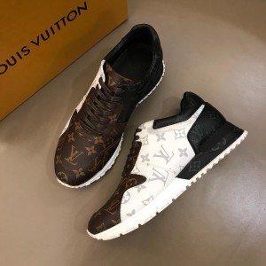 Louis Vuitton Fashion Sneakers White and Monogram print with white sole MS02898