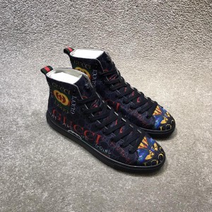 Gucci High Top High Quality Sneaker Black and vintage GUCCI print with white sole MS05012