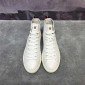 Replica Gucci High Top High Quality Sneaker White and wolf print and white sole MS05017