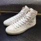 Replica Gucci High Top High Quality Sneaker White and snake markings with white soles MS05020