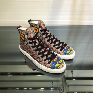 Gucci High Top High Quality Sneaker Beige and Gucci vintage print with white sole MS05034