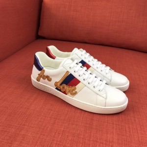 Gucci Low Top Sneaker  MS05054