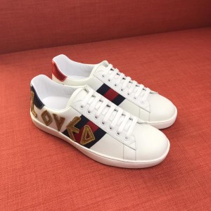 Gucci Low Top Sneaker  MS05063