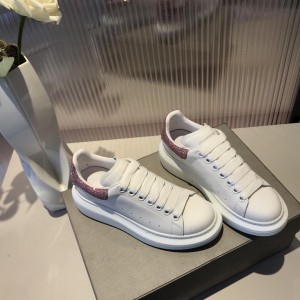 Alexander McQueen MS06031