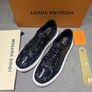 Louis Vuitton Perfect Quality Sneakers Black and Monogram print with white sole MS071016