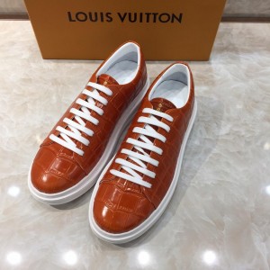 Louis Vuitton Perfect Quality Sneakers Brown alligator leather and white sole MS071029