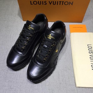 Louis Vuitton Perfect Quality Sneakers Black and gold LV logo with black sole MS071040