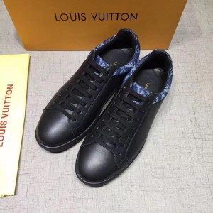 Louis Vuitton Perfect Quality Sneakers Black and blue Monogram detail with black sole MS071042