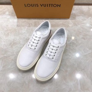 Louis Vuitton Perfect Quality Sneakers White and Monogram embossing with white sole MS071071