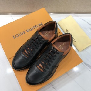 Louis Vuitton Perfect Quality Sneakers Black and brown trim details and black sole MS071140