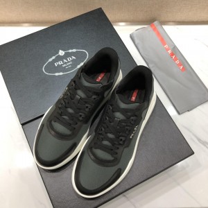 Prada Perfect Quality Sneakers Grey and black leather details with white sole MS071289