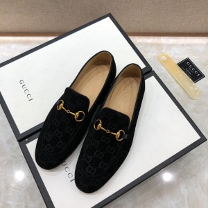 Gucci Jordaan GG velvet loafer MS07508