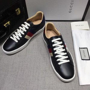 Gucci Fashion Sneakers Black and tricolor wet with white soles MS07762