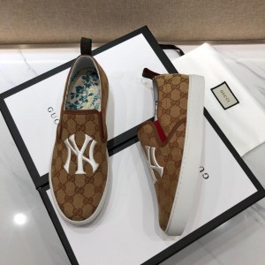 Gucci Fashion Sneakers Brown and white NY embroidery with white sole MS07777